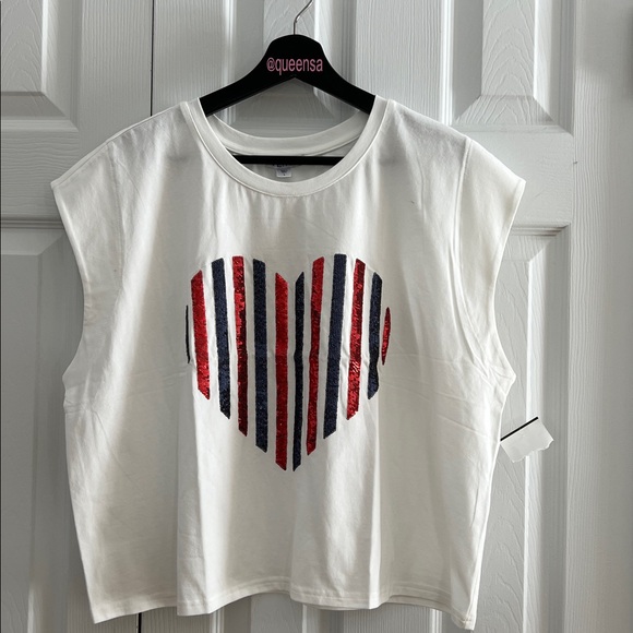 Venus Sequin Heart Striped T Shirt - Picture 2 of 10